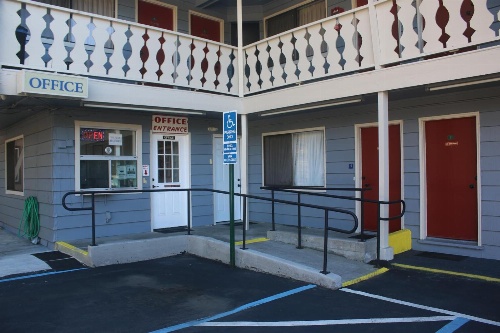 Thunderchief Inn image 1